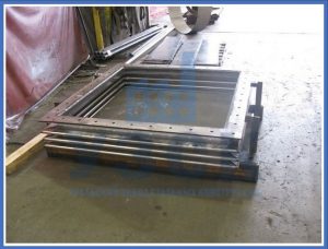 прямоугольные линзовые компенсаторы в Каспийске