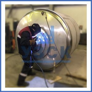 Купить баки и ёмкости из нержавеющей стали от завода УЗСК в Каспийске